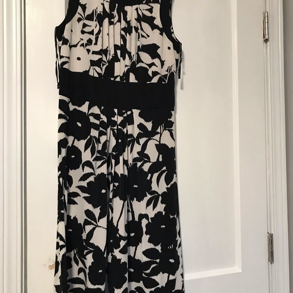 Annie Klein black and white floral abstract dress
